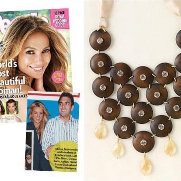 Stella and Dot Casablanca bib necklace with wooden discs and crystals - Picture 1 of 6